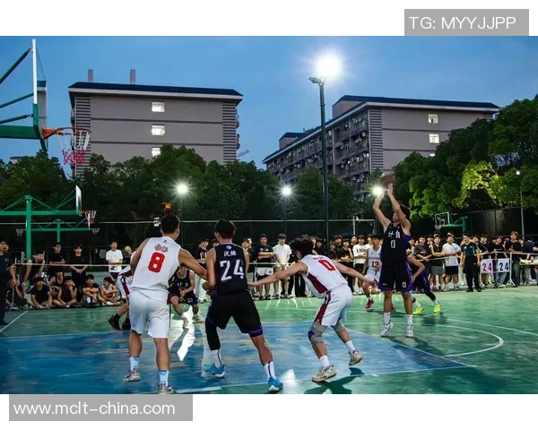 南京篮球队个人能力排名创新高引发热议展现新一代篮球人才潜力 南京篮球队个人能力排名创新高引发热议展现新一代篮球人才潜力