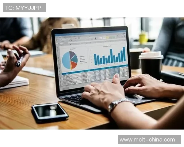 深圳羽毛球队转型之路的挑战与机遇分析 深圳羽毛球队转型之路的挑战与机遇分析