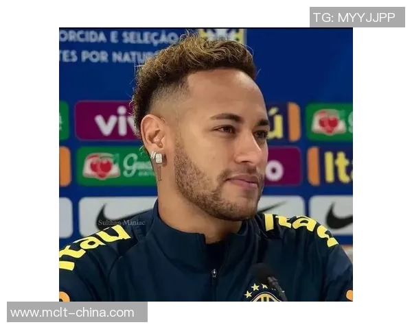 巴西足球明星队的辉煌历程与未来展望：从传奇到新星的传承与发展